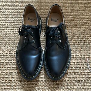 Dr Martens Dupree 3-Eye Lace Up shoes